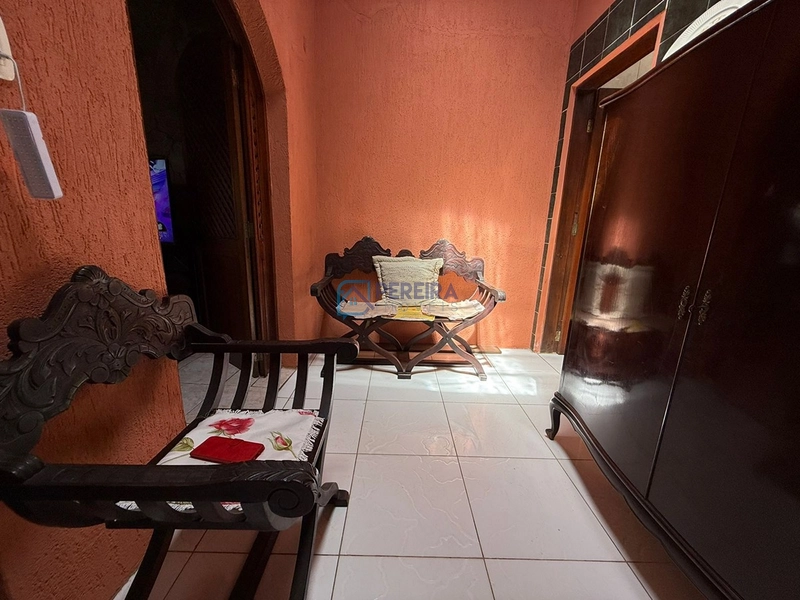 Casa Central de 03 dormitórios: 9ª foto da galeria de imagens do imóvel