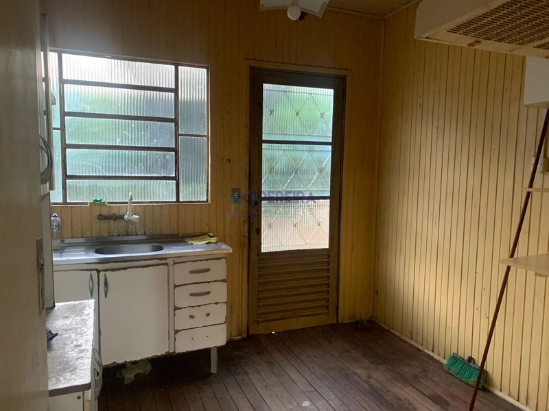 Casa de 02 dormitórios no bairro Jardins.: 6ª foto da galeria de imagens do imóvel