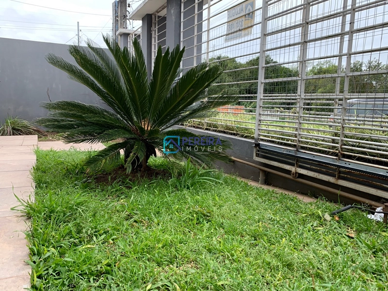 Casa de 03 dormitórios com piscina.: 6ª foto da galeria de imagens do imóvel