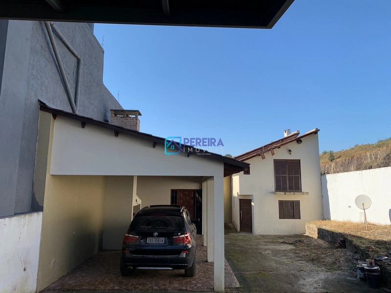 Casa 03 dormitórios no bairro Alphaville.: 3ª foto da galeria de imagens do imóvel