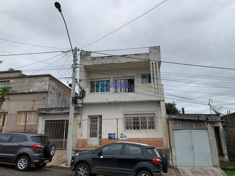 Casa com 05 dormitórios no Centro.: 3ª foto da galeria de imagens do imóvel