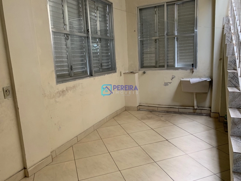 Casa com 05 dormitórios no Centro.: 13ª foto da galeria de imagens do imóvel