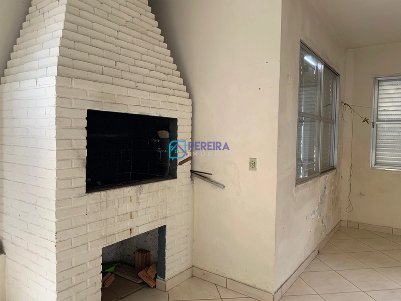Casa com 05 dormitórios no Centro.: 8ª foto da galeria de imagens do imóvel