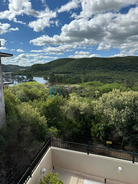 Casa de 03 dormitórios com vista para o Lago: 26ª foto da galeria de imagens do imóvel