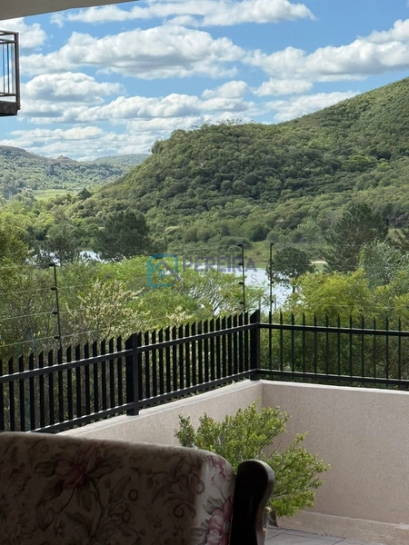 Casa de 03 dormitórios com vista para o Lago: 10ª foto da galeria de imagens do imóvel