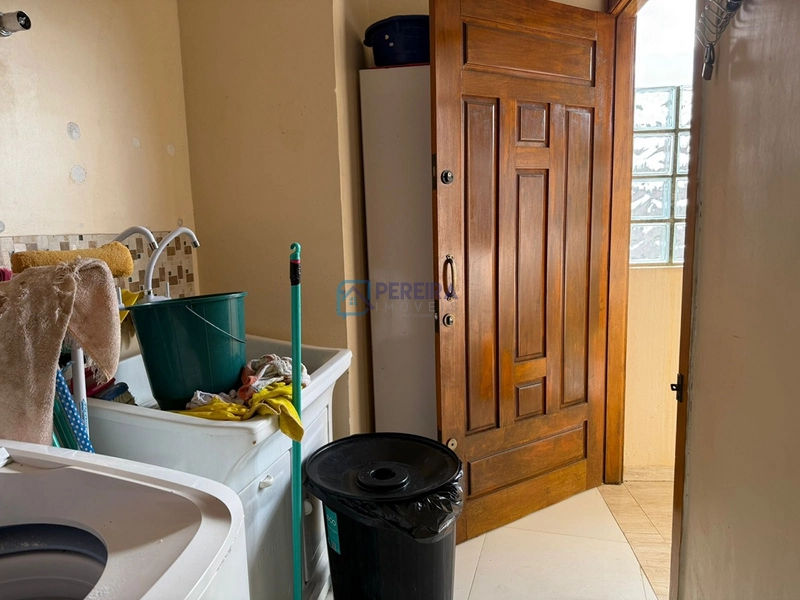 Casa de 03 dormitórios com vista para o Lago: 20ª foto da galeria de imagens do imóvel