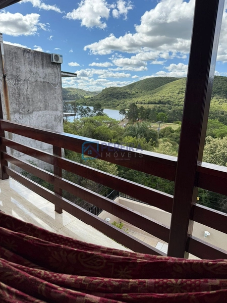 Casa de 03 dormitórios com vista para o Lago: 9ª foto da galeria de imagens do imóvel
