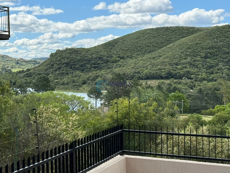 Casa de 03 dormitórios com vista para o Lago: 11ª foto da galeria de imagens do imóvel