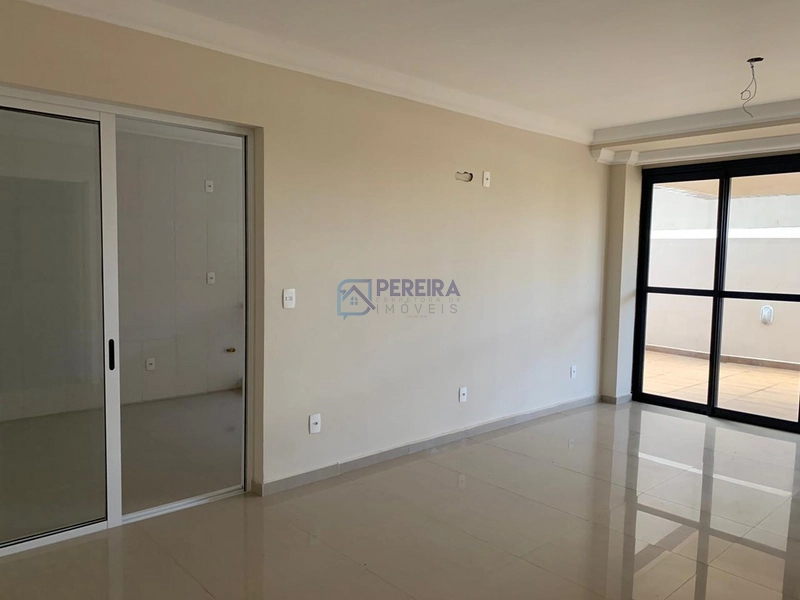 Apartamento no Edifício Mykonos com pátio.: 9ª foto da galeria de imagens do imóvel