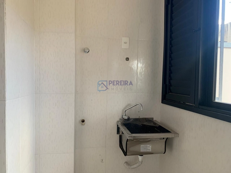 Apartamento no Edifício Mykonos com pátio.: 3ª foto da galeria de imagens do imóvel