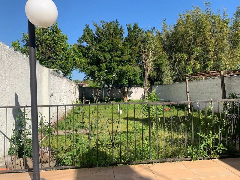 Casa no centro com 3 dormitórios: 3ª foto da galeria de imagens do imóvel