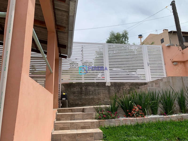 Casa de 03 dormitórios na Severo de Abreu: 3ª foto da galeria de imagens do imóvel