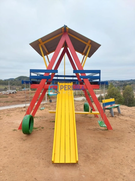 Terreno de esquina no Loteamento Mirante del Bosque: 2ª foto da galeria de imagens do imóvel