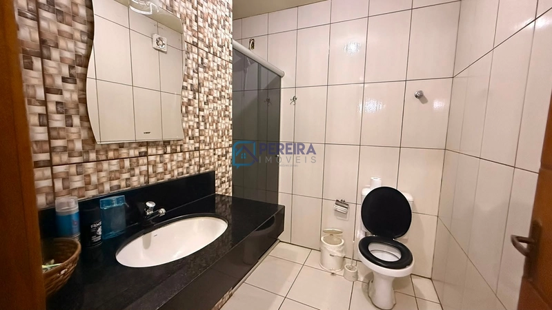 Casa com 05 dormitórios: 34ª foto da galeria de imagens do imóvel