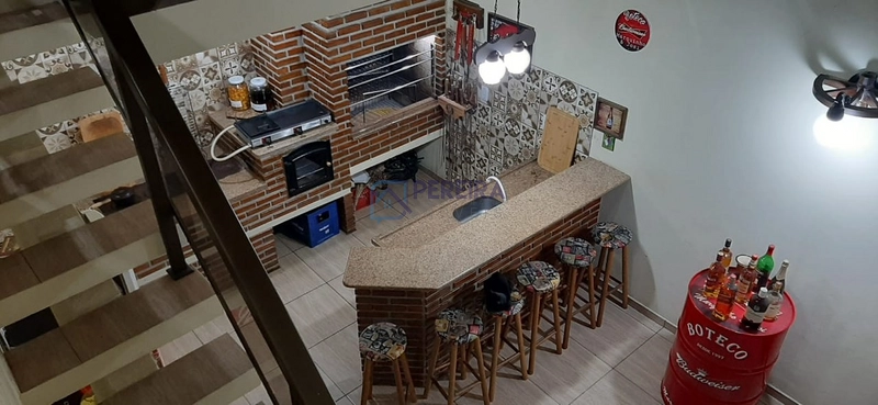 Casa com 05 dormitórios: 24ª foto da galeria de imagens do imóvel