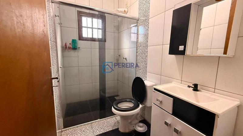 Casa com 05 dormitórios: 50ª foto da galeria de imagens do imóvel