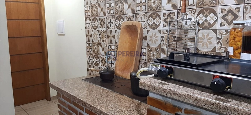 Casa com 05 dormitórios: 25ª foto da galeria de imagens do imóvel