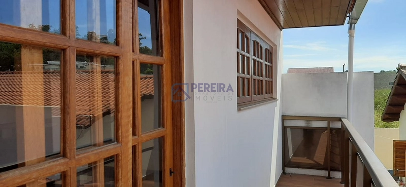 Casa com 05 dormitórios: 41ª foto da galeria de imagens do imóvel