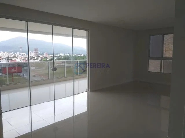 Apartamento com 3 suítes em Itapema: 4ª foto da galeria de imagens do imóvel