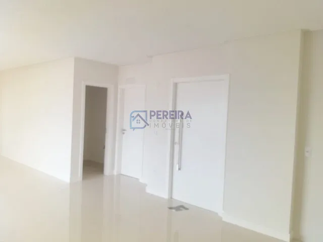 Apartamento com 3 suítes em Itapema: 8ª foto da galeria de imagens do imóvel
