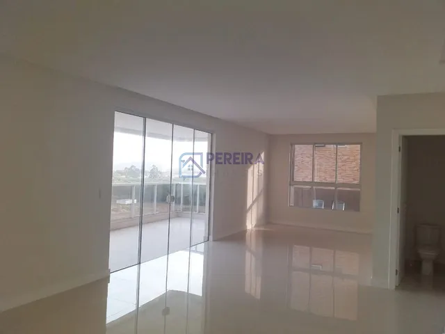 Apartamento com 3 suítes em Itapema: 9ª foto da galeria de imagens do imóvel