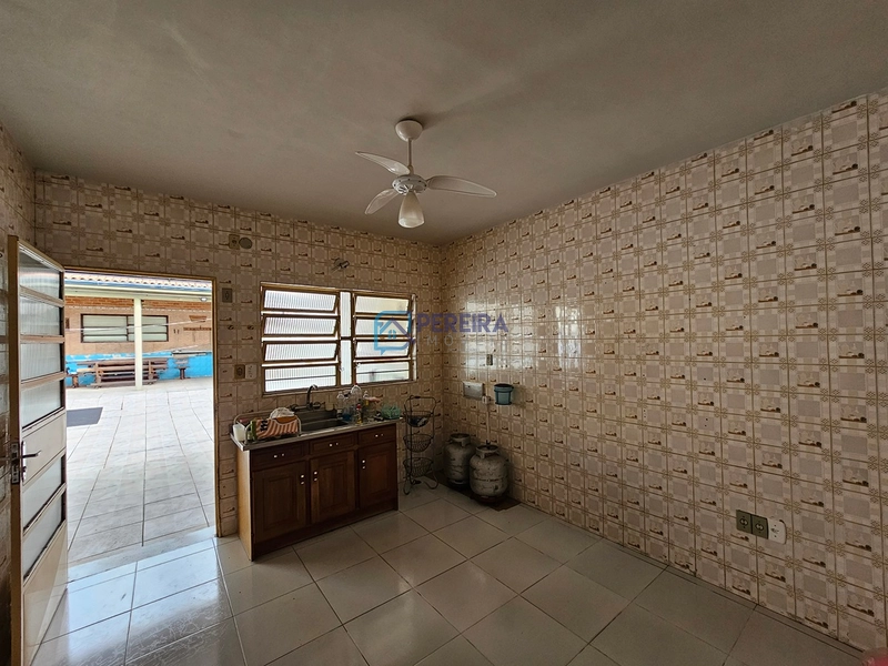 Casa de 02 dormitórios: 33ª foto da galeria de imagens do imóvel