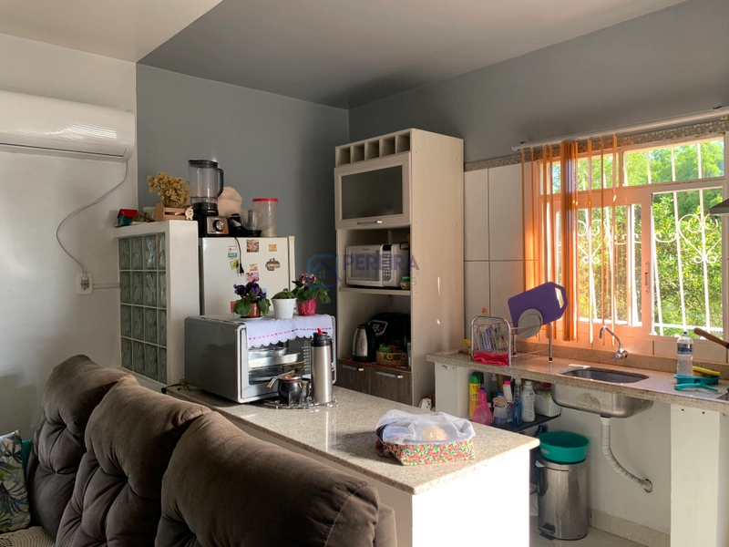 Duas casas com terreno amplo: 1ª foto da galeria de imagens do imóvel
