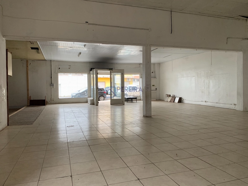 Ponto Comercial na rua Silveira Martins: 2ª foto da galeria de imagens do imóvel