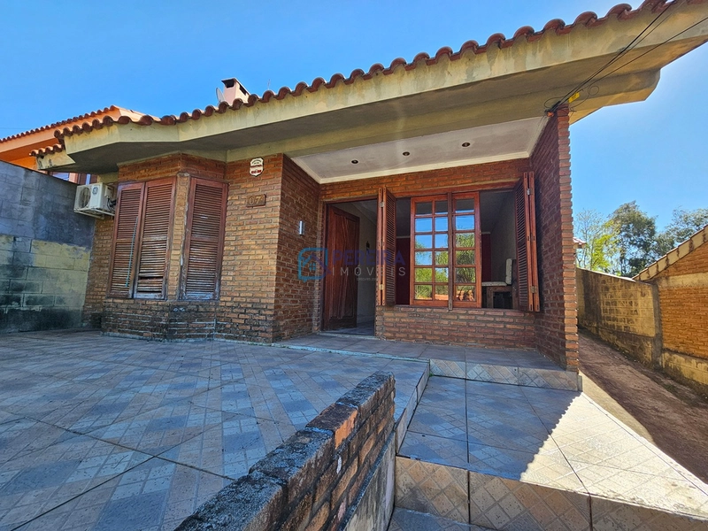 Casa de 03 dormitórios no Residencial Veneza: 1ª foto da galeria de imagens do imóvel