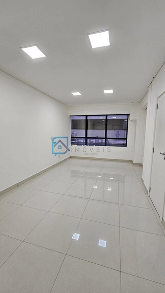 Sala Comercial no centro: 2ª foto da galeria de imagens do imóvel