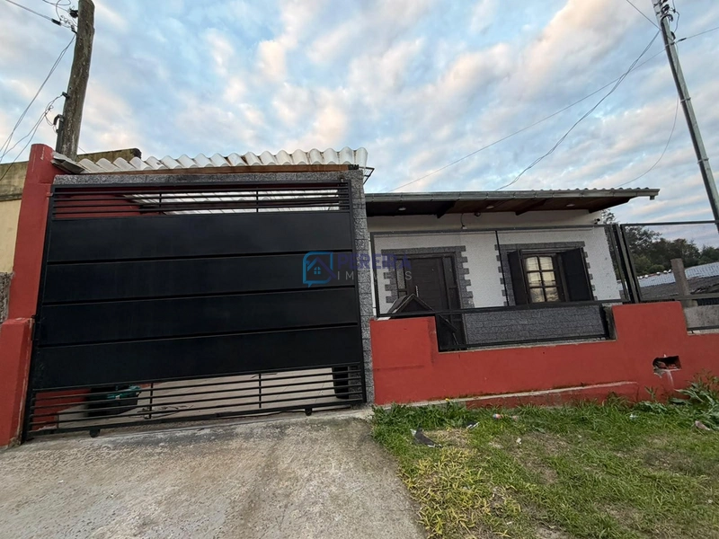 Casa de 02 dormitórios: 1ª foto da galeria de imagens do imóvel
