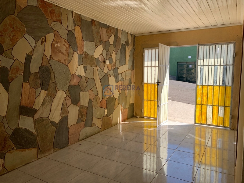 Casa de 2 dormitórios no Centro: 2ª foto da galeria de imagens do imóvel