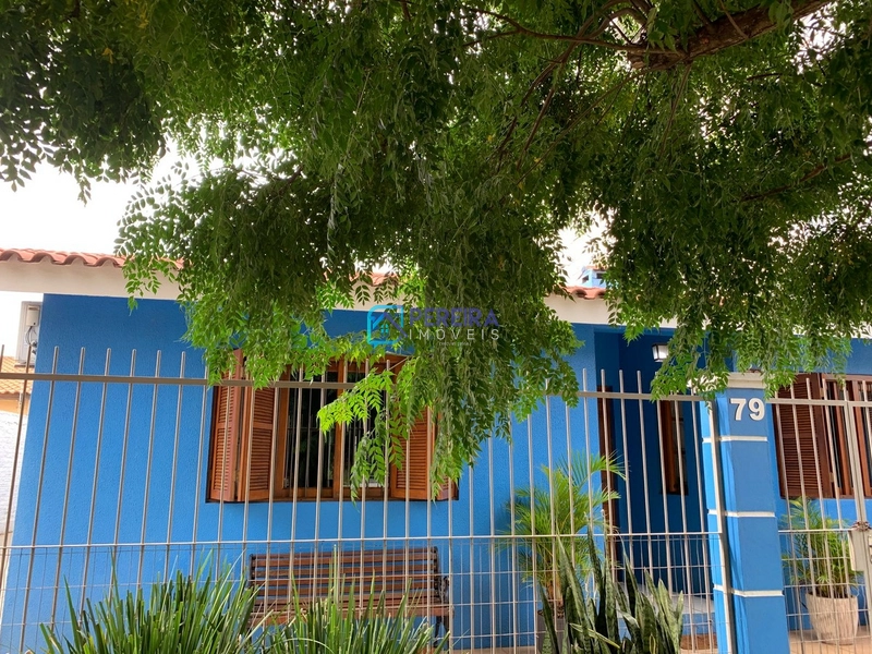 Casa mobiliada de 03 dormitórios: 4ª foto da galeria de imagens do imóvel
