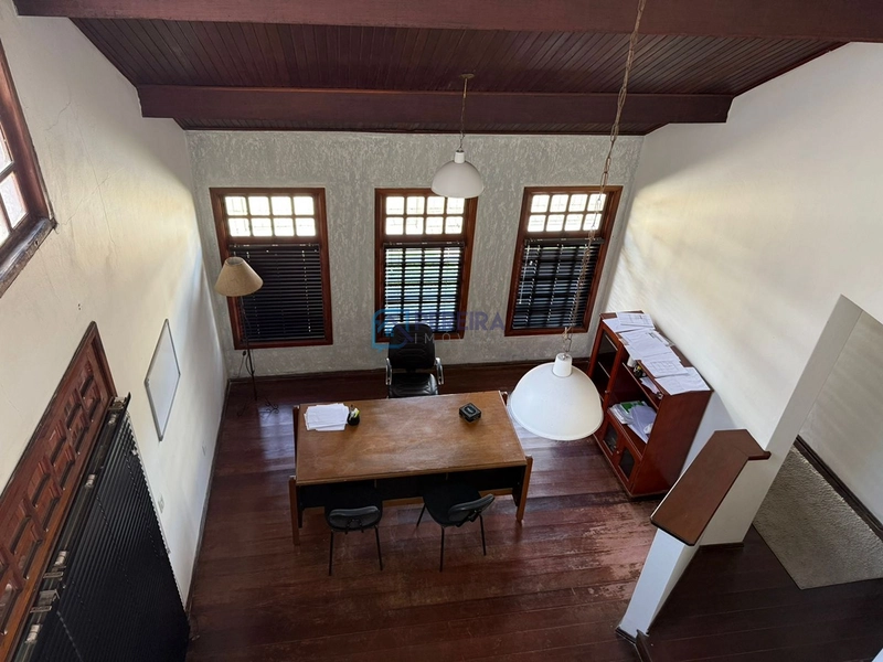 Casa 03 dormitórios com piscina: 10ª foto da galeria de imagens do imóvel