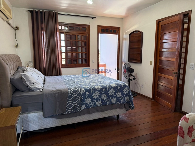 Casa 03 dormitórios com piscina: 29ª foto da galeria de imagens do imóvel