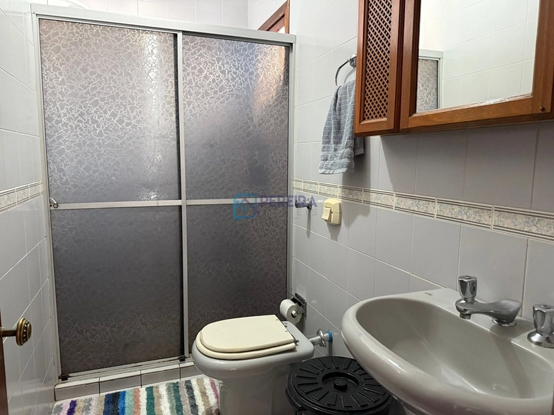 Casa 03 dormitórios com piscina: 23ª foto da galeria de imagens do imóvel