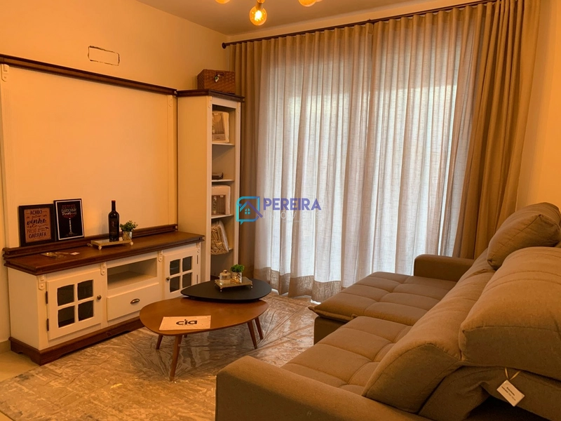Apartamento decorado e mobiliado no edifício Kreta.: 1ª foto da galeria de imagens do imóvel