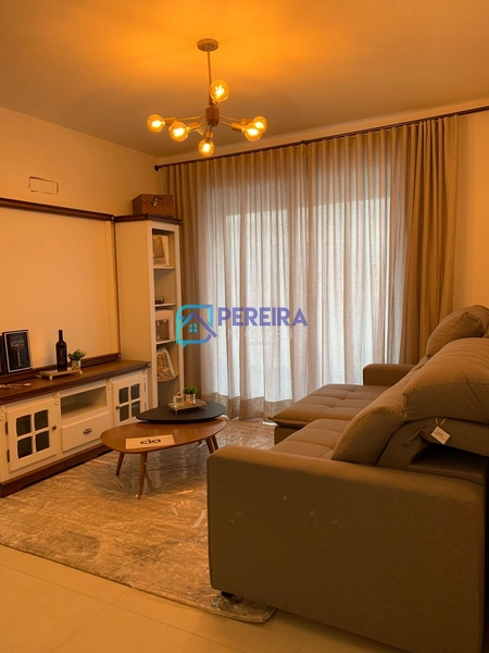 Apartamento decorado e mobiliado no edifício Kreta.: 2ª foto da galeria de imagens do imóvel