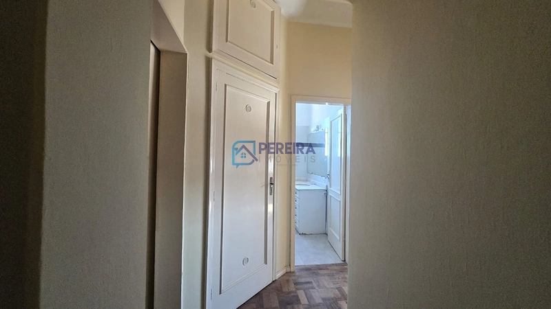 Apartamento central com 02 dormitórios: 4ª foto da galeria de imagens do imóvel