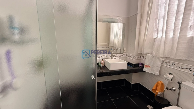 Apartamento 02 dormitórios no centro.: 7ª foto da galeria de imagens do imóvel