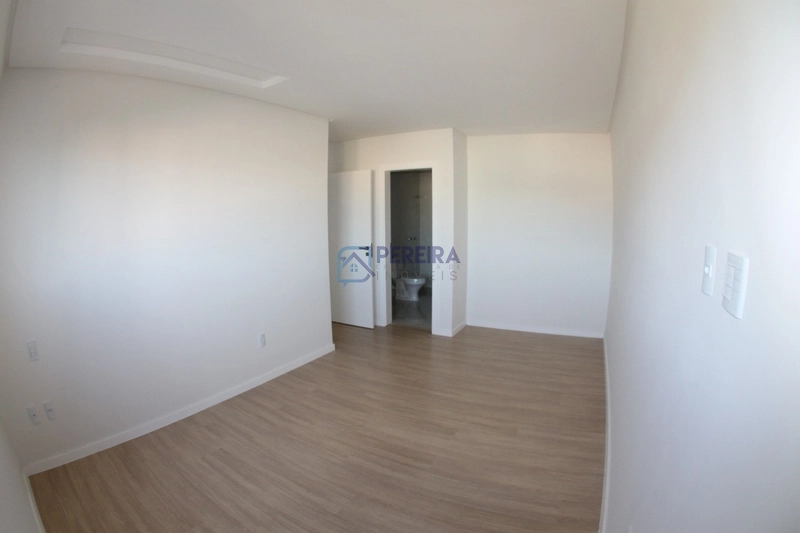 Apartamento 3 dormitórios ( 1 suíte) em Itapema: 10ª foto da galeria de imagens do imóvel