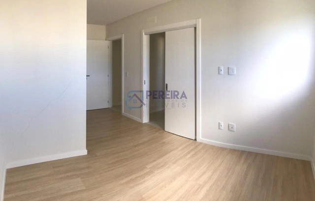 Apartamento 3 dormitórios ( 1 suíte) em Itapema: 5ª foto da galeria de imagens do imóvel