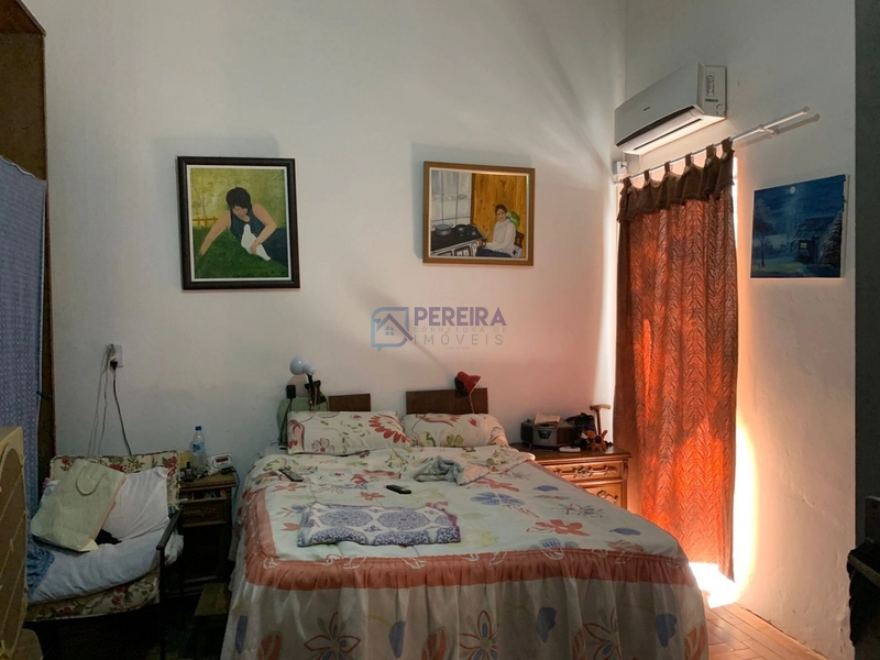 Casa de 03 dormitórios no centro.: 7ª foto da galeria de imagens do imóvel