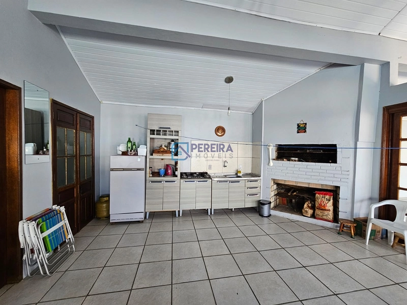 Casa de 04 dormitórios: 28ª foto da galeria de imagens do imóvel