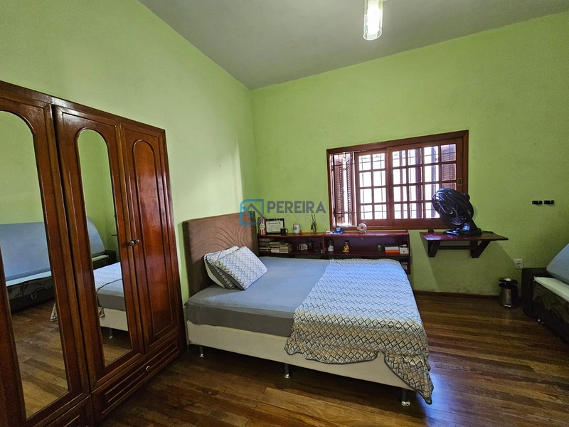 Casa de 04 dormitórios: 19ª foto da galeria de imagens do imóvel