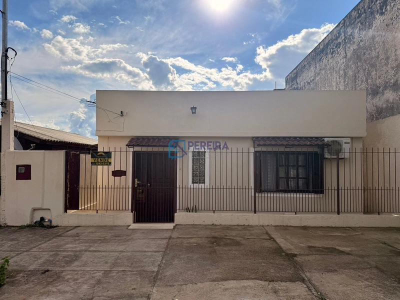 Casa de 03 dormitórios no bairro Fluminense: 2ª foto da galeria de imagens do imóvel