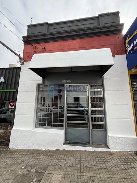 Sala Comercial no centro: 1ª foto da galeria de imagens do imóvel