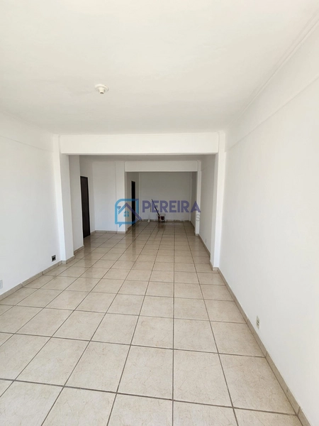 Sala Comercial no centro: 7ª foto da galeria de imagens do imóvel