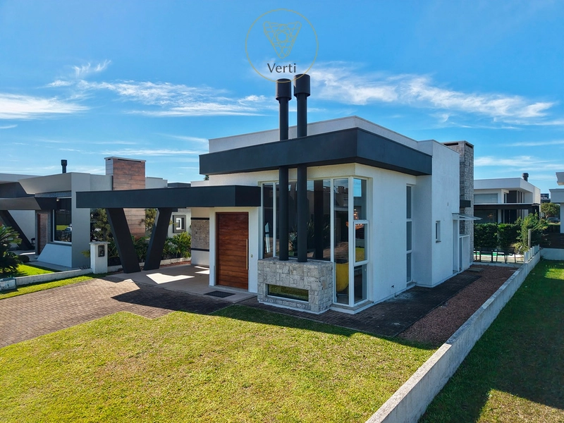 CASA DE ALTO PADRÃO À VENDA: 3ª foto da galeria de imagens do imóvel