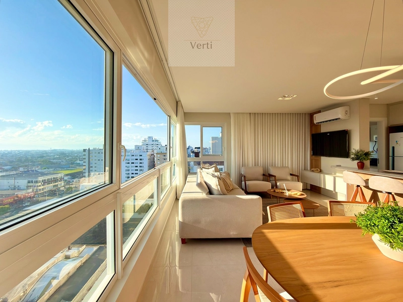 ALTO PADRÃO COM VISTA PARA O MAR, SERRA E LAGOA EM CAPÃO DA CANOA : 2ª foto da galeria de imagens do imóvel